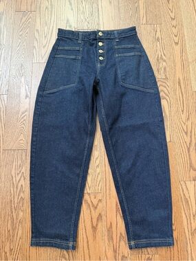 Scoop Barrel Leg Jeans with Button-Fly